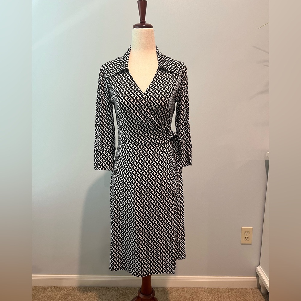 laundry by Shelli Segal Wrap Dress XS